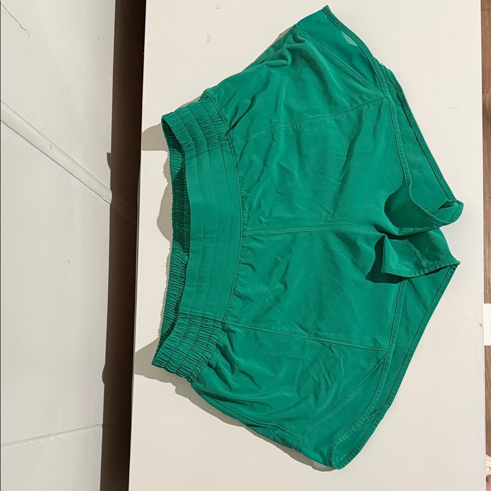 Lululemon Athletica Hotty Green Hot HR 4”